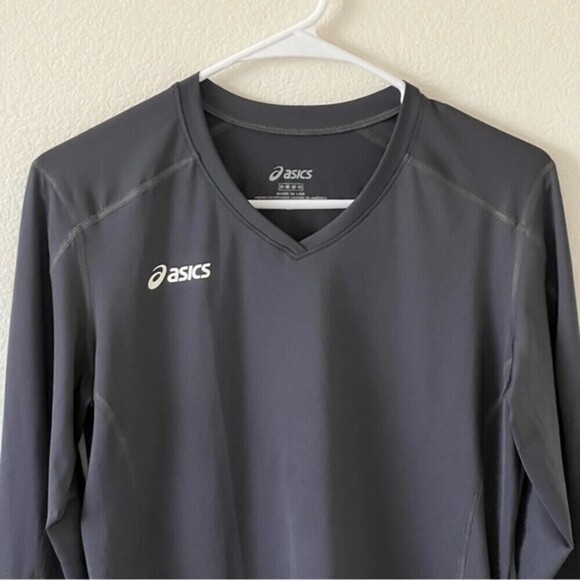 ASICS Gray Long Sleeve Running Performance Athleisure V-Neck T Shirt SZ Medium - Picture 3 of 11
